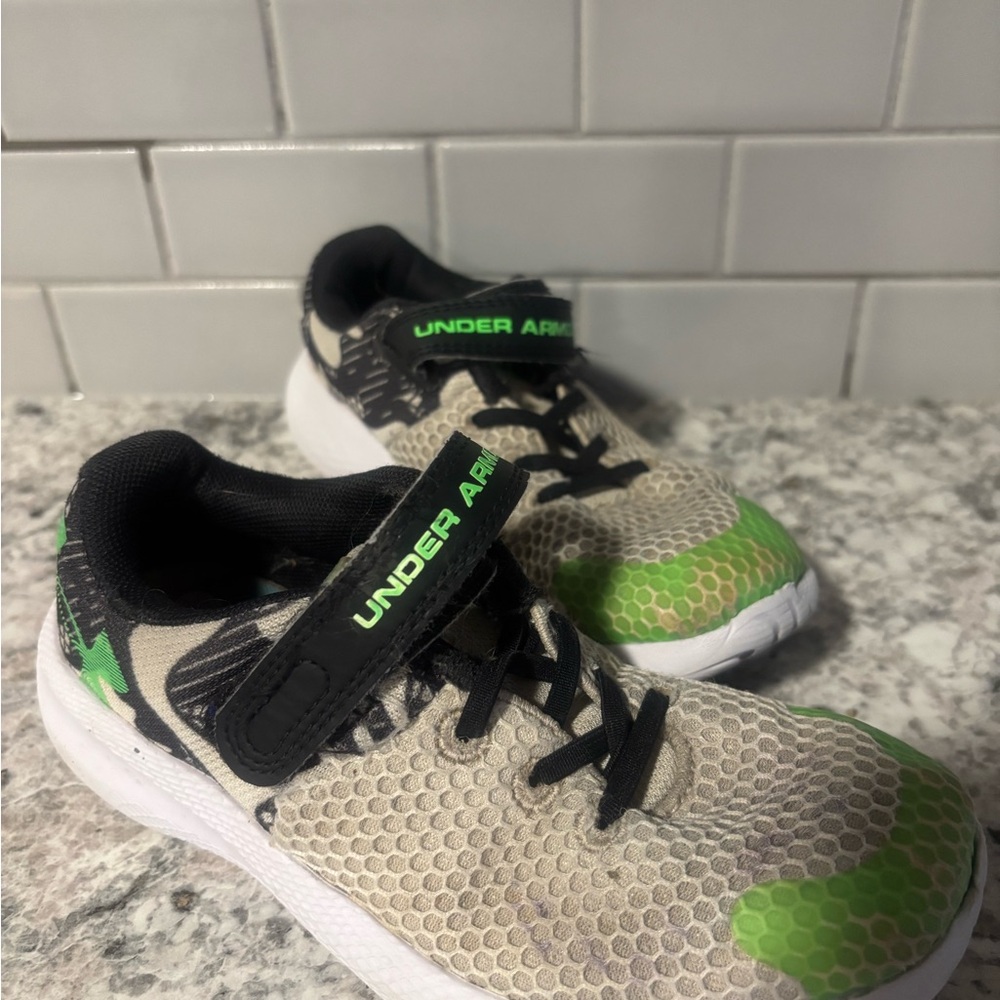 Under Armour Kids Sneakers - Beige and Green